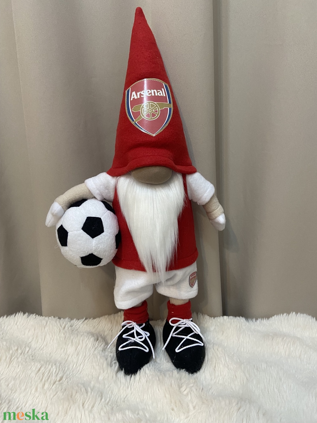 Álló Focis manó. Arsenal  50 cm - otthon & életmód - dekoráció - asztal és polc dekoráció - asztaldísz - Meska.hu