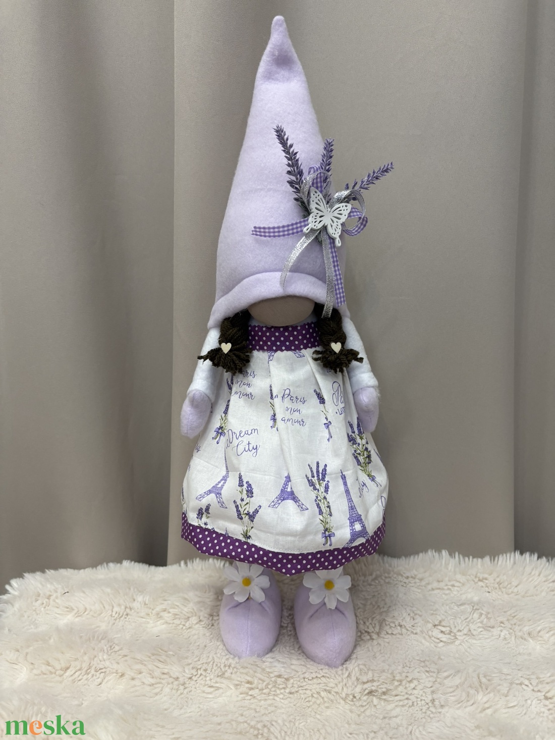 Tavaszi manólány Lila - otthon & életmód - dekoráció - asztal és polc dekoráció - asztaldísz - Meska.hu