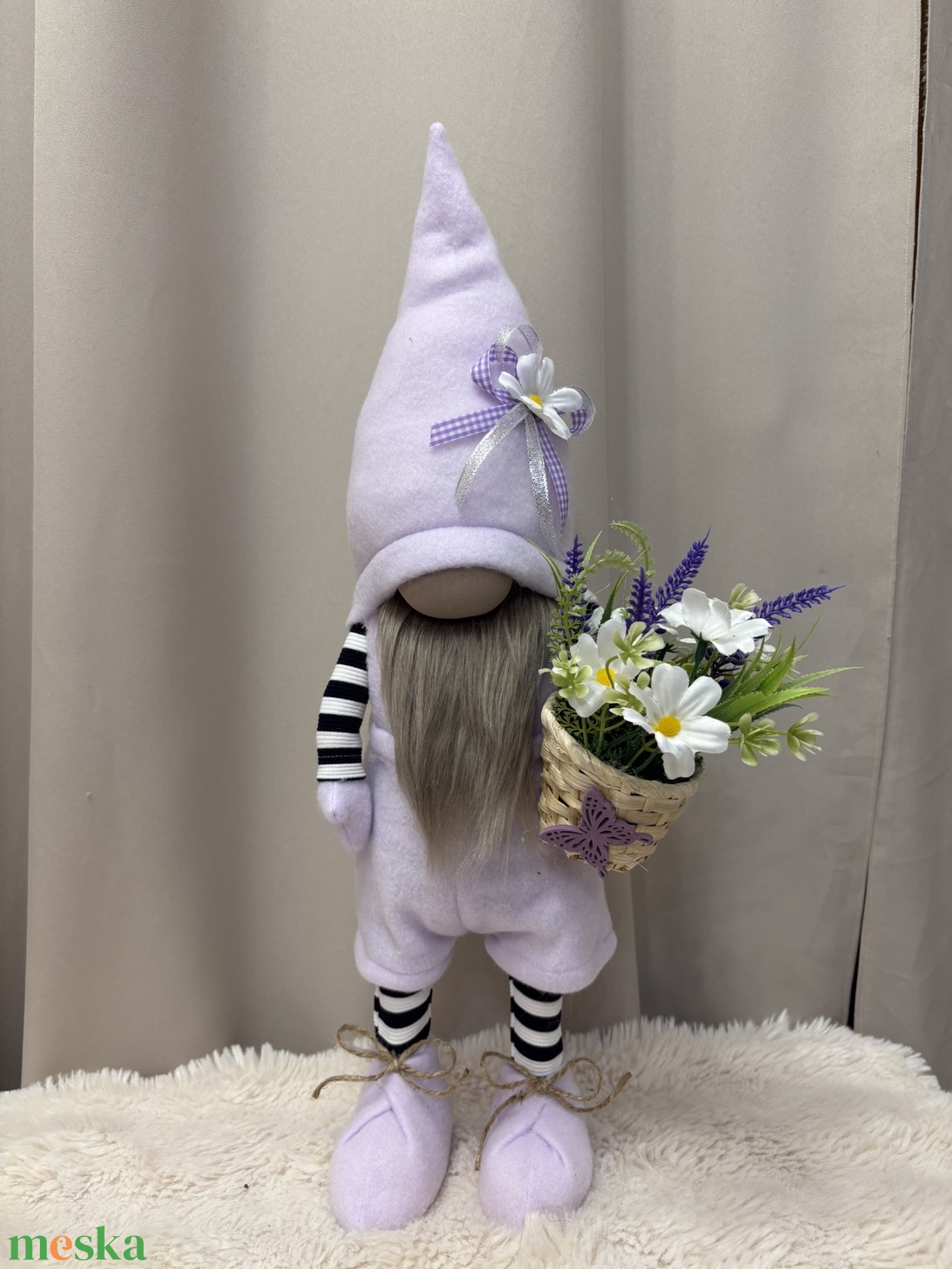 Tavaszi manófiú Lila - otthon & életmód - dekoráció - asztal és polc dekoráció - asztaldísz - Meska.hu