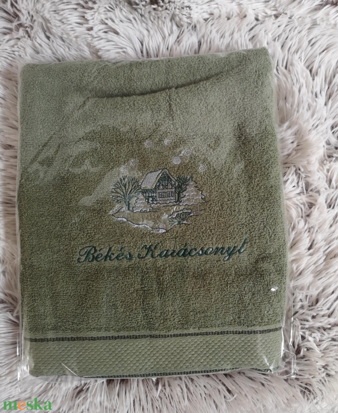 Nagy törölköző, hímzett felirattal - otthon & életmód - fürdőszoba - törölköző - Meska.hu Nagy törölköző, hímzett felirattal - otthon & életmód - fürdőszoba - törölköző - Meska.hu