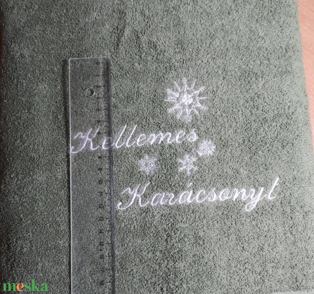 Nagy törölköző, hímzett felirattal - otthon & életmód - fürdőszoba - törölköző - Meska.hu Nagy törölköző, hímzett felirattal - otthon & életmód - fürdőszoba - törölköző - Meska.hu