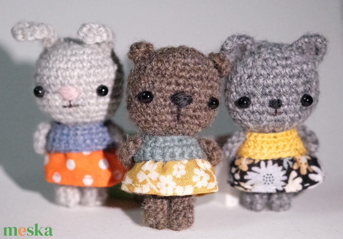 Horgolt Mini Nyuszi - játék & sport - plüssállat & játékfigura - nyuszi - Meska.hu