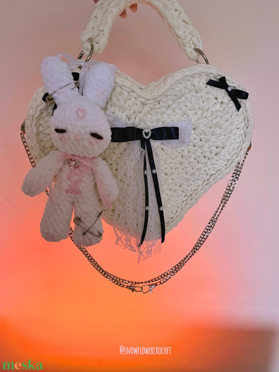 Horgolt plüss táska charmok, táskadíszek - táska & tok - kulcstartó & táskadísz - táskaakasztó - Meska.hu