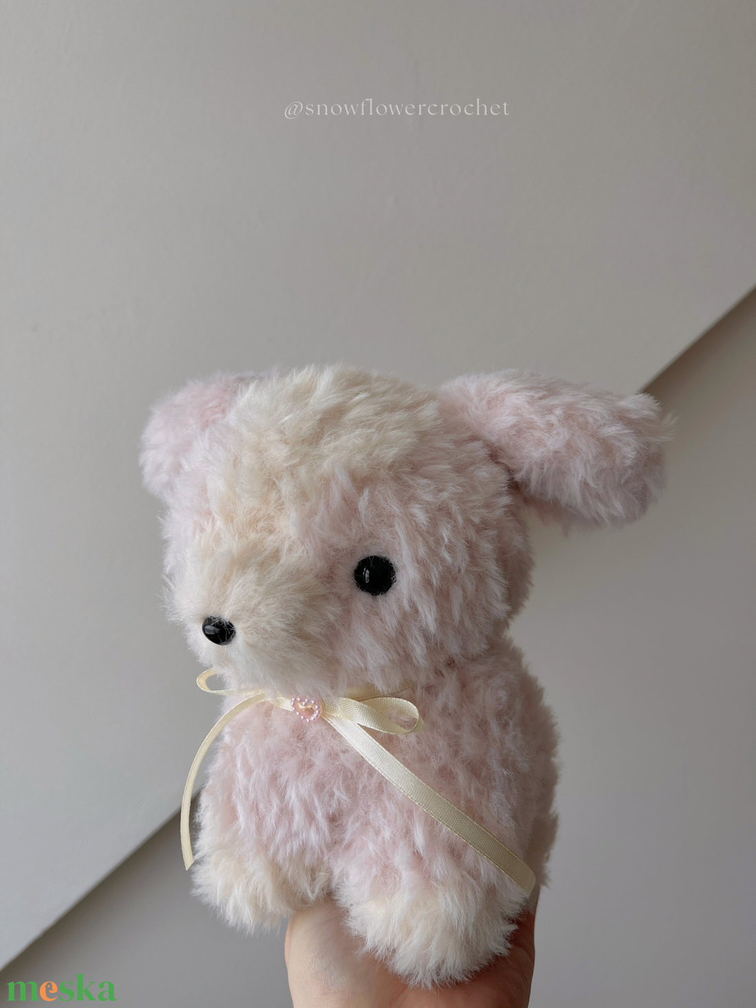 �Milky kutyus plüss, horgolt, pasztell színekben, coquette soft stílusban - játék & sport - plüssállat & játékfigura - kutya - Meska.hu