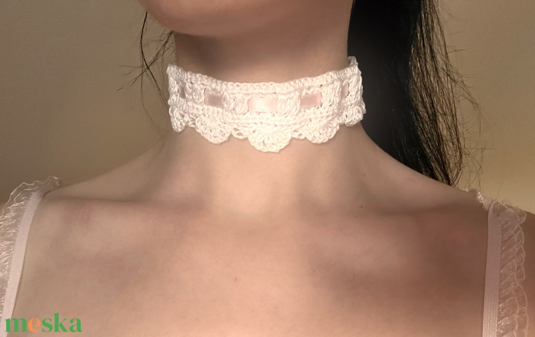 Vintage Choker - horgolt nyakpánt, szatén szalaggal - ékszer - nyaklánc - nyakpánt, gallér - Meska.hu