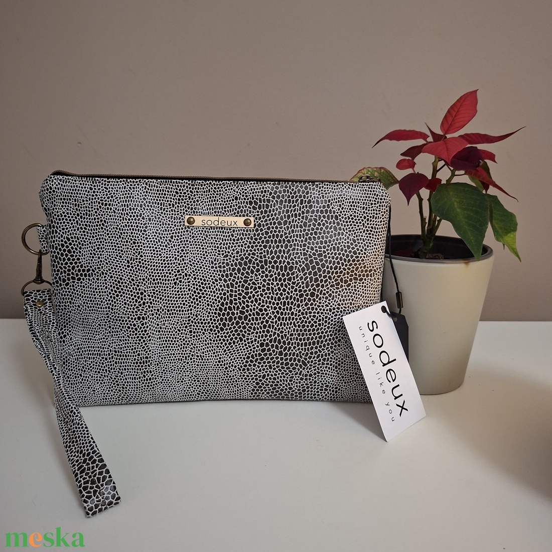 Kígyóbőr-mintás kézitáska (clutch) - táska & tok - kézitáska & válltáska - alkalmi táska - Meska.hu