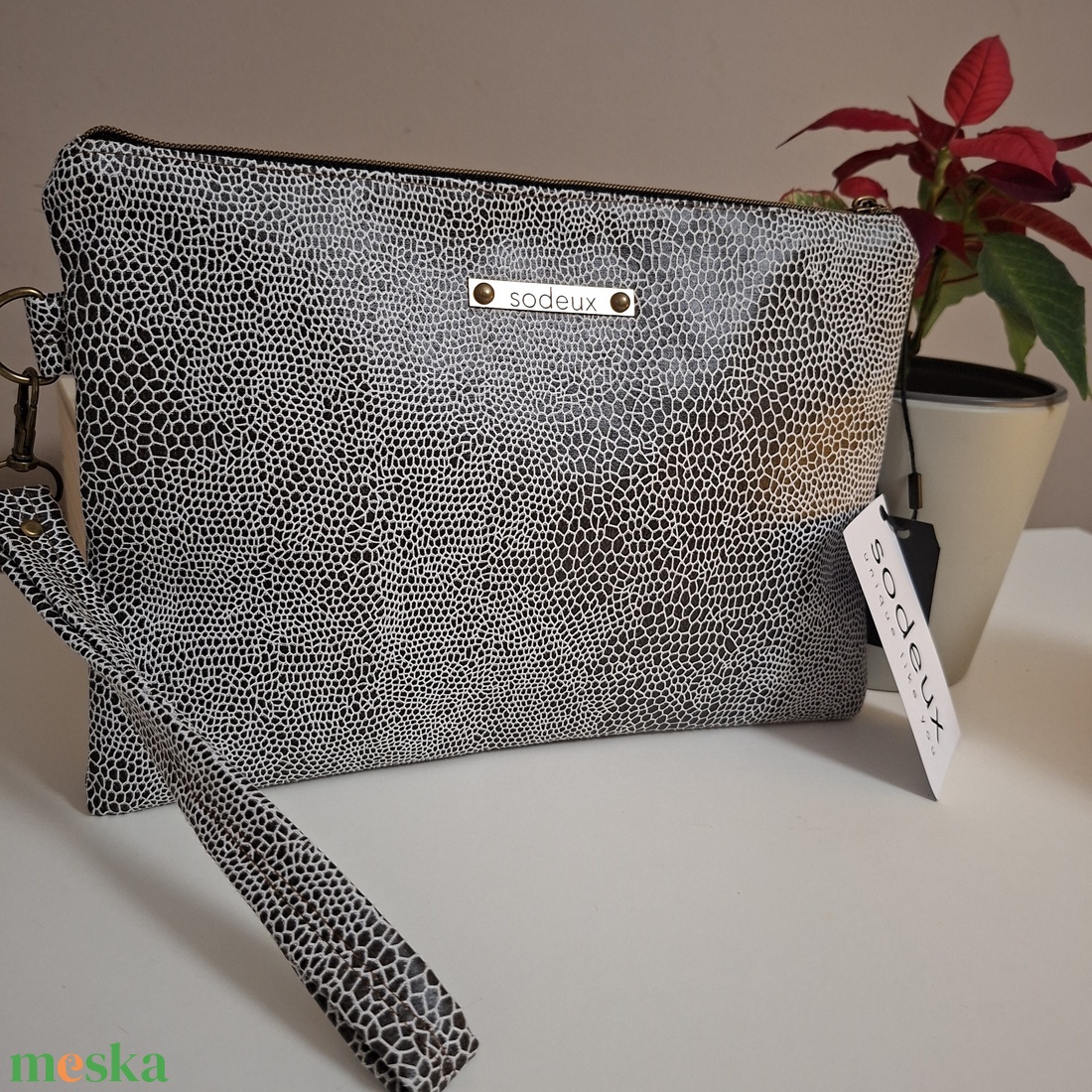 Kígyóbőr-mintás kézitáska (clutch) - táska & tok - kézitáska & válltáska - alkalmi táska - Meska.hu