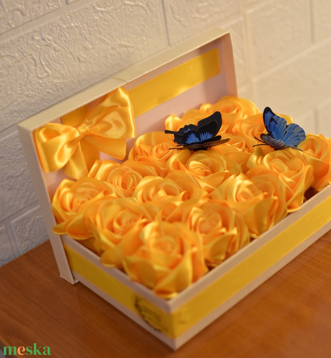 Örök Rózsabox - otthon & életmód - dekoráció - asztal és polc dekoráció - díszdoboz - Meska.hu