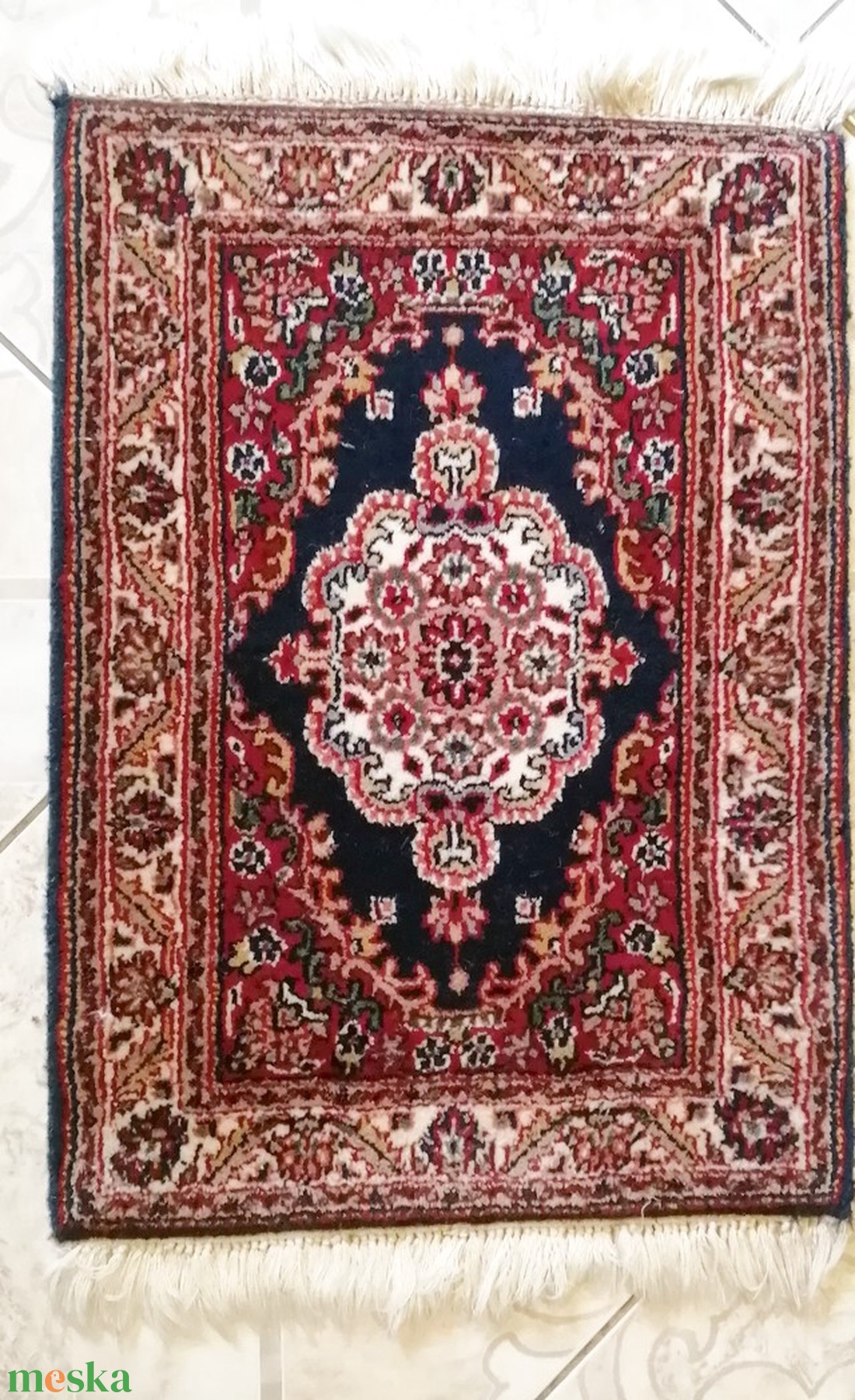Ajtó elé való Tabriz, kis méretű kézi csomózású vastag tömött gyapjúszőnyeg - otthon & életmód - lakástextil - szőnyeg - szövött szőnyeg - Meska.hu Ajtó elé való Tabriz, kis méretű kézi csomózású vastag tömött gyapjúszőnyeg - otthon & életmód - lakástextil - szőnyeg - szövött szőnyeg - Meska.hu