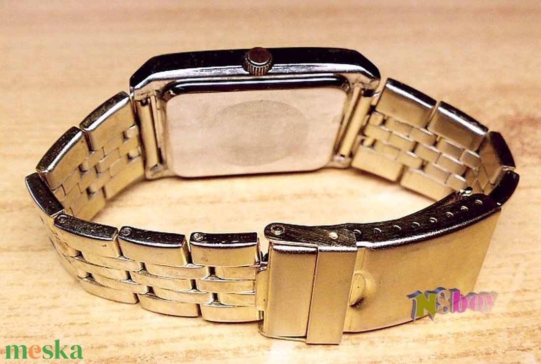 Szputnyik Quartz elegáns divatos férfi karóra, aranyozott fém csat, újszerű állapot - ékszer - karóra és ékszeróra - karóra - Meska.hu Szputnyik Quartz elegáns divatos férfi karóra, aranyozott fém csat, újszerű állapot - ékszer - karóra és ékszeróra - karóra - Meska.hu