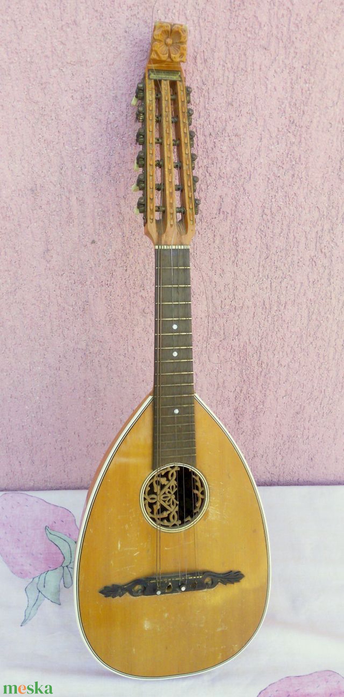 Antik Mandriola vagy Tricordia, 12 húros mandolin. Meinel - Herold 1910-1920 évek - könyv & zene - hangszer & hangszertok - Meska.hu Antik Mandriola vagy Tricordia, 12 húros mandolin. Meinel - Herold 1910-1920 évek - könyv & zene - hangszer & hangszertok - Meska.hu