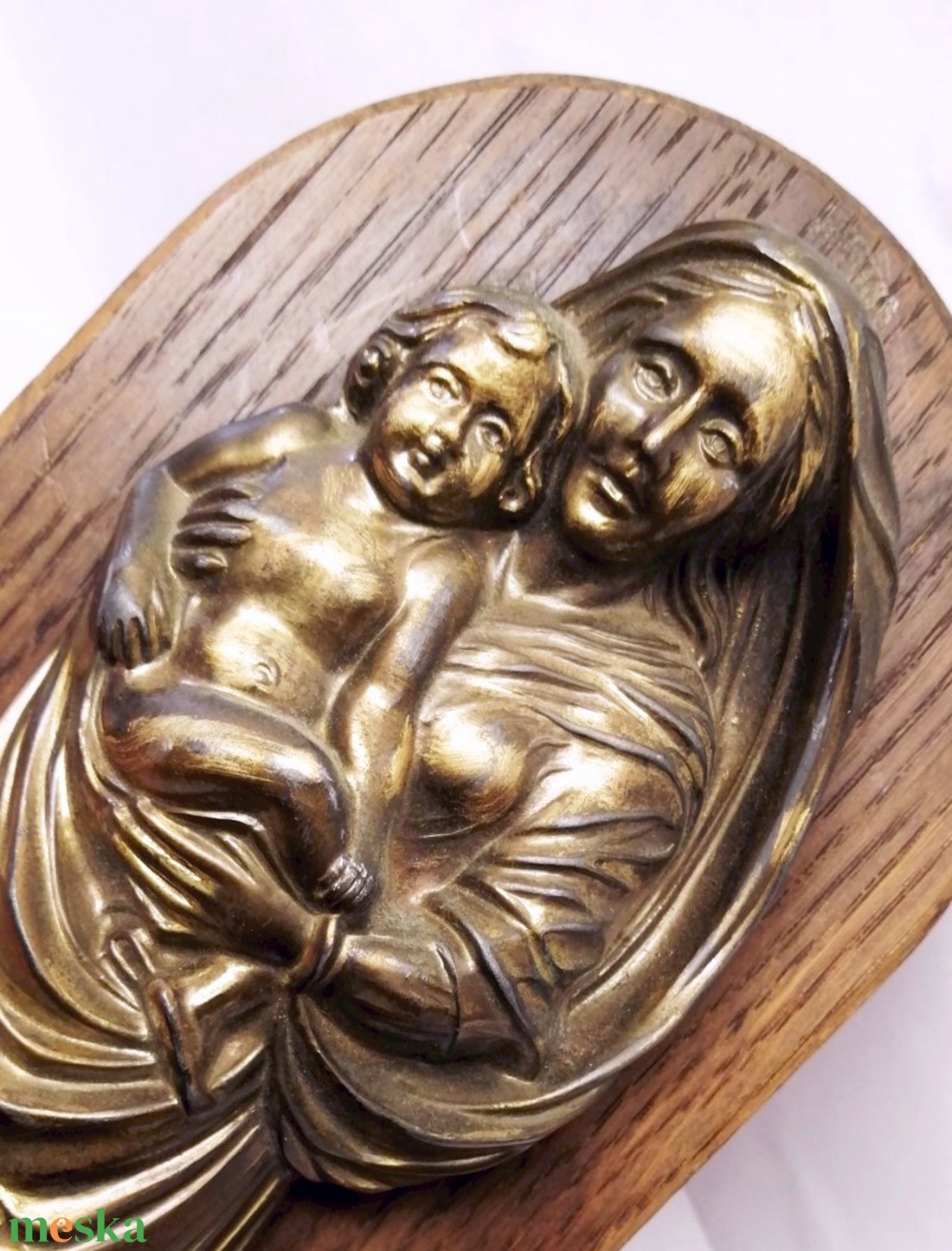 Madonna a Jézuskával. Falra akasztható fa hátlapos ón relief bronz bevonattal. Barokk stílus - otthon & életmód - dekoráció - fali és függő dekoráció - függődísz - Meska.hu Madonna a Jézuskával. Falra akasztható fa hátlapos ón relief bronz bevonattal. Barokk stílus - otthon & életmód - dekoráció - fali és függő dekoráció - függődísz - Meska.hu