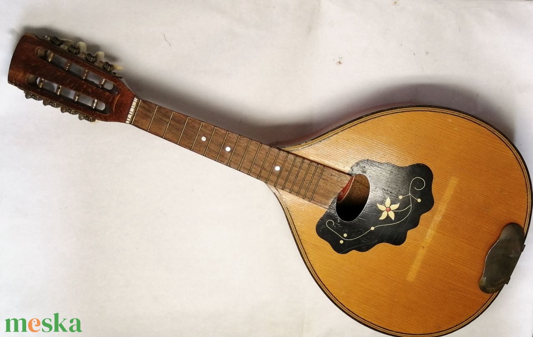 Ritka 8 húros Mandolin Csehország 1950-s évek. - könyv & zene - hangszer & hangszertok - Meska.hu Ritka 8 húros Mandolin Csehország 1950-s évek. - könyv & zene - hangszer & hangszertok - Meska.hu