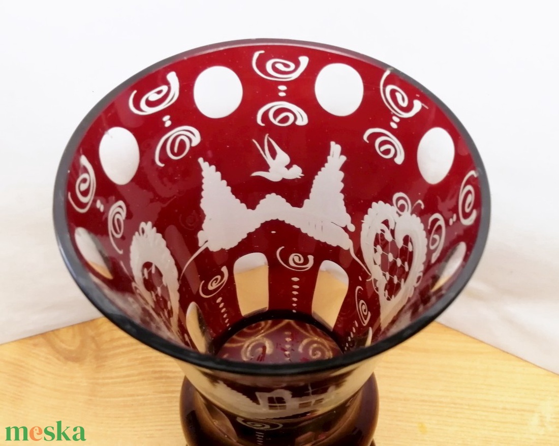 Bécsi barokk díszítésű borvörös váza. Bohemia Egermann XX. század eleje - otthon & életmód - dekoráció - virágdísz és tartó - váza - Meska.hu Bécsi barokk díszítésű borvörös váza. Bohemia Egermann XX. század eleje - otthon & életmód - dekoráció - virágdísz és tartó - váza - Meska.hu