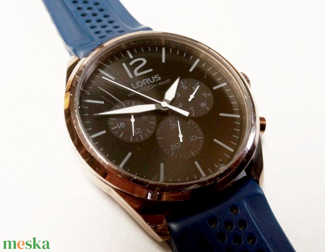 Retro férfi karóra, Lorus Chronograph Quartz méretes szilikon szíjas kiváló állapotban - ékszer - karóra és ékszeróra - karóra - Meska.hu Retro férfi karóra, Lorus Chronograph Quartz méretes szilikon szíjas kiváló állapotban - ékszer - karóra és ékszeróra - karóra - Meska.hu