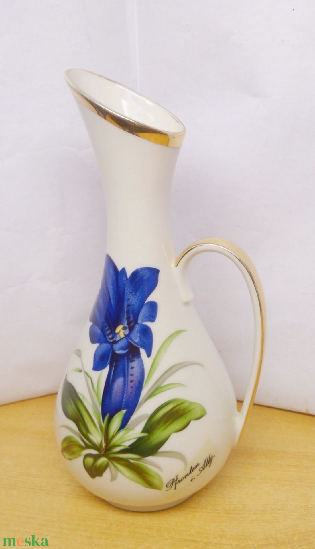 Art Deco füles váza kék színű Alpesi tárnics virággal Bavaria 1910-es évek, ritkaság a vitrinedbe - otthon & életmód - dekoráció - virágdísz és tartó - váza - Meska.hu Art Deco füles váza kék színű Alpesi tárnics virággal Bavaria 1910-es évek, ritkaság a vitrinedbe - otthon & életmód - dekoráció - virágdísz és tartó - váza - Meska.hu