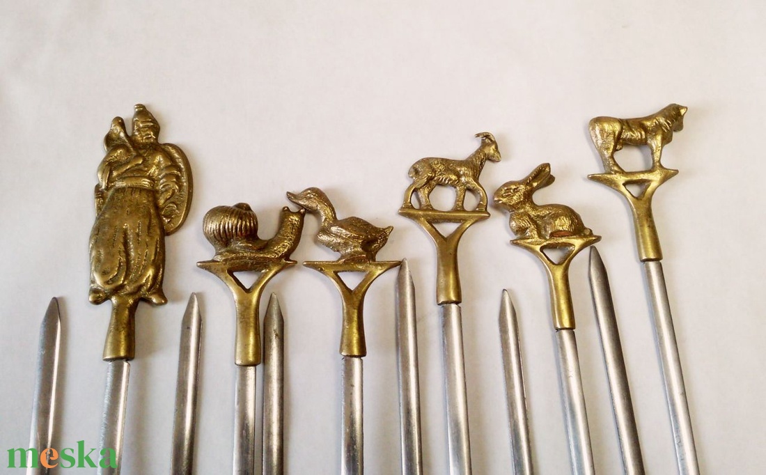 Állatfigurás óriás méretű hústű készlet, különféle bronz figurával, 12db. Törökországból - otthon & életmód - konyhafelszerelés, tálalás - tálalás - kanál & villa - Meska.hu Állatfigurás óriás méretű hústű készlet, különféle bronz figurával, 12db. Törökországból - otthon & életmód - konyhafelszerelés, tálalás - tálalás - kanál & villa - Meska.hu
