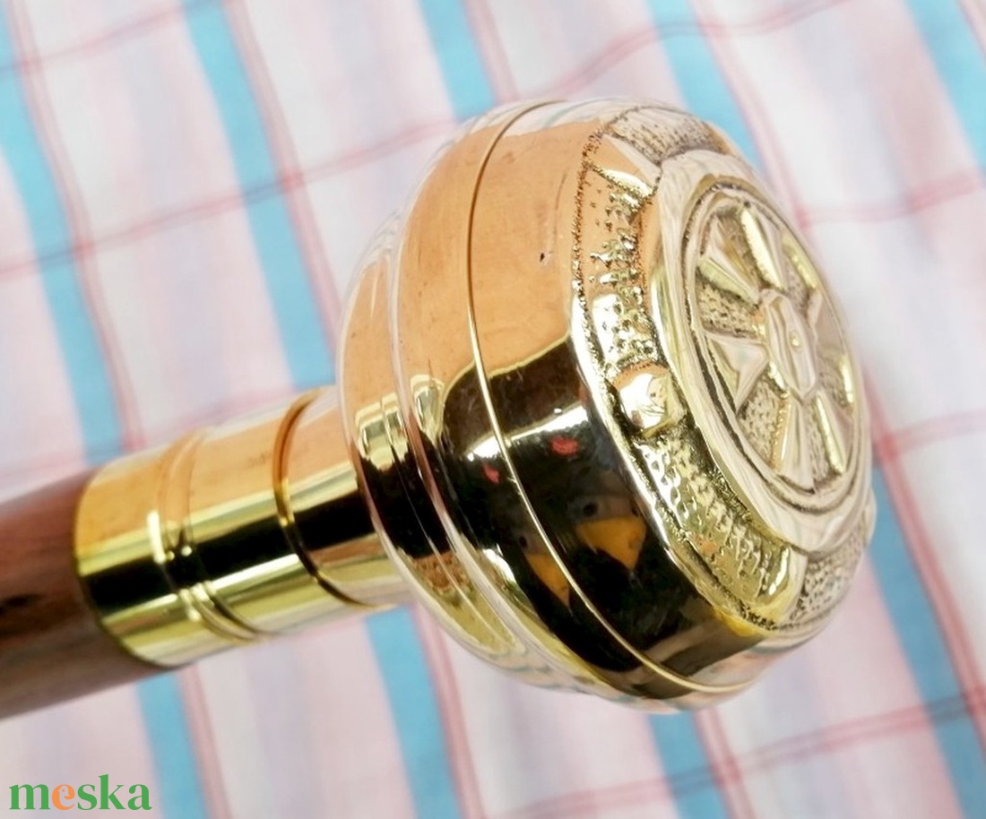 Bronz markolatos sétapálca, Hajós kormánnyal, koptatóval, hibátlan állapotban, Egyedi ritkaság - ruha & divat - öv & övcsat - egyéb kellék - Meska.hu Bronz markolatos sétapálca, Hajós kormánnyal, koptatóval, hibátlan állapotban, Egyedi ritkaság - ruha & divat - öv & övcsat - egyéb kellék - Meska.hu