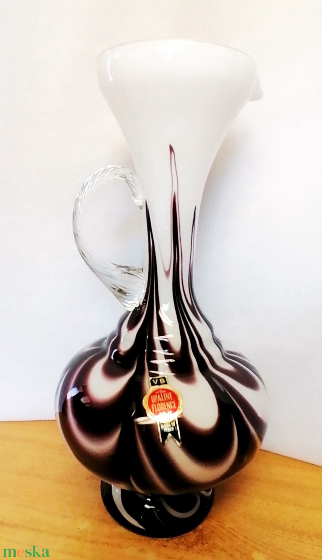 Vetreria Barbieri Opaline Firenze füles váza 1970-1980-es évek Olaszország - otthon & életmód - konyhafelszerelés, tálalás - tálalás - üveg & kancsó - Meska.hu Vetreria Barbieri Opaline Firenze füles váza 1970-1980-es évek Olaszország - otthon & életmód - konyhafelszerelés, tálalás - tálalás - üveg & kancsó - Meska.hu