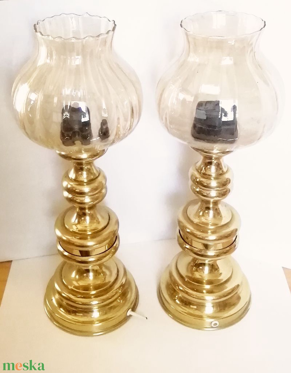 Bronz bordázott oszlopos asztali lámpa pár, különleges burával - otthon & életmód - lámpa - asztali lámpa - Meska.hu