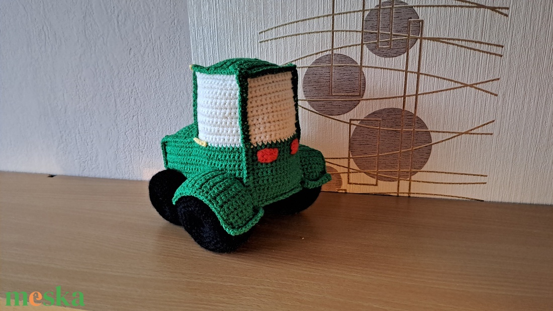 Zöld traktor - játék & sport - kisautók, járművek - játékautó - Meska.hu Zöld traktor - játék & sport - kisautók, járművek - játékautó - Meska.hu