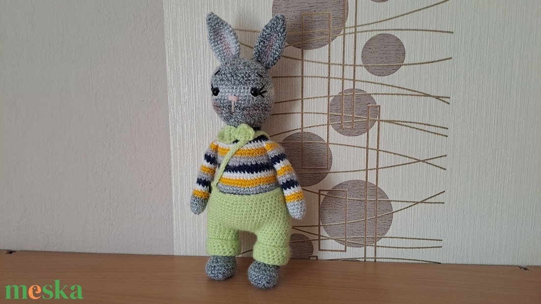 Zöld nadrágos nyuszi - játék & sport - baba & babaház - játékbaba, babakellék - Meska.hu