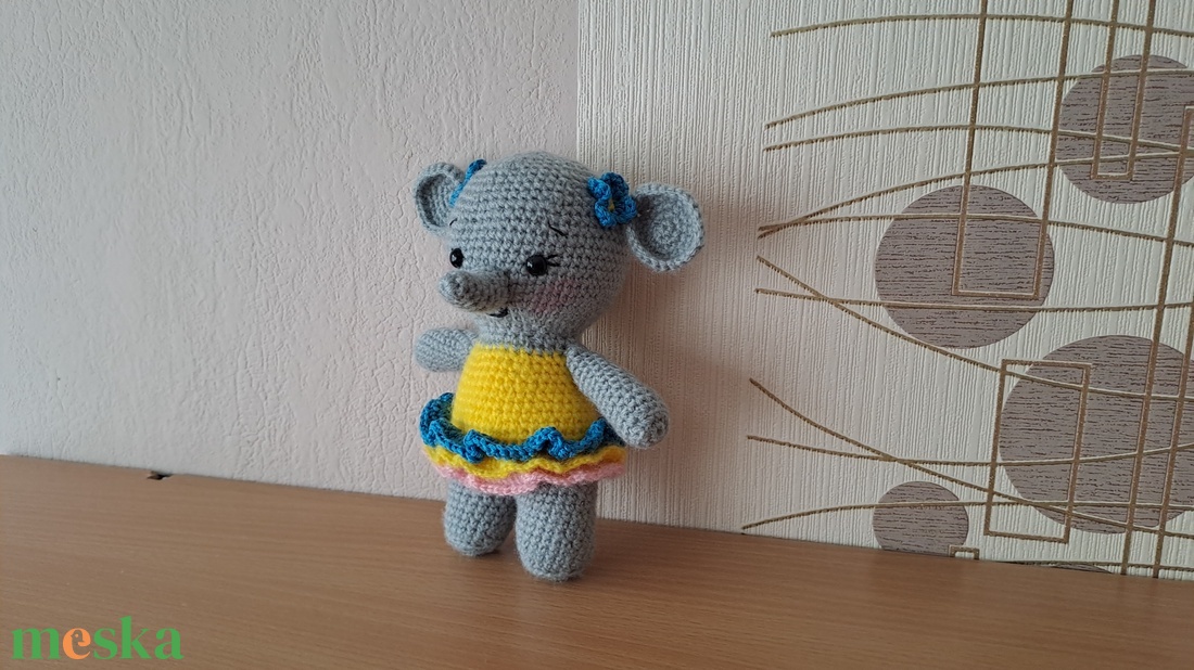 Kis elefánt - játék & sport - baba & babaház - játékbaba, babakellék - Meska.hu