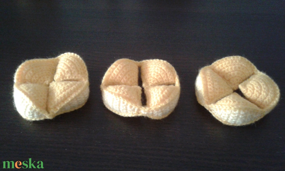 Puzzle labda - játék & sport - 3 éves kor alattiaknak - babakocka - Meska.hu