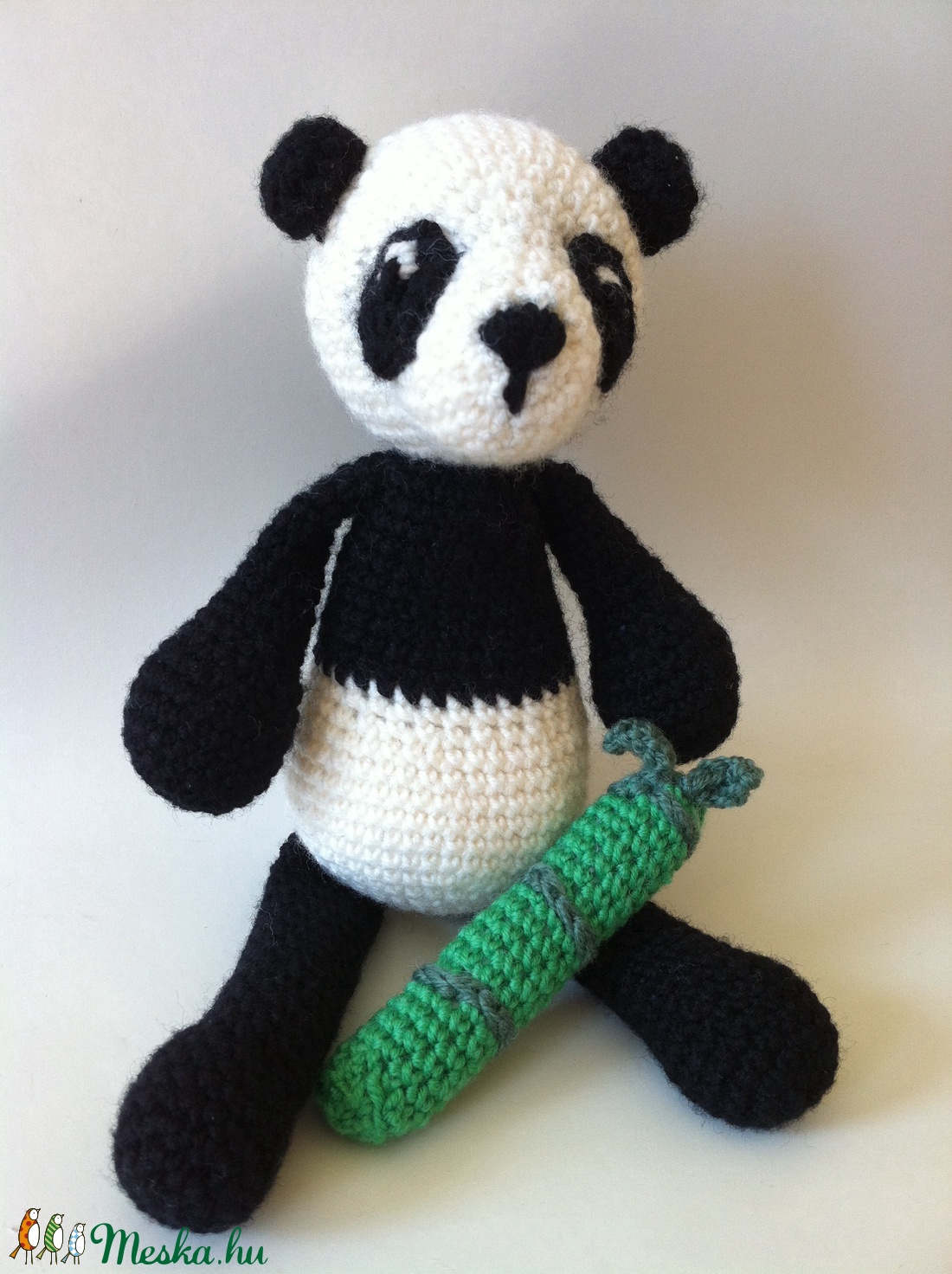 Éhes pandamackó bambusszal... =o) - játék & sport - plüssállat & játékfigura - maci - Meska.hu Éhes pandamackó bambusszal... =o) - játék & sport - plüssállat & játékfigura - maci - Meska.hu