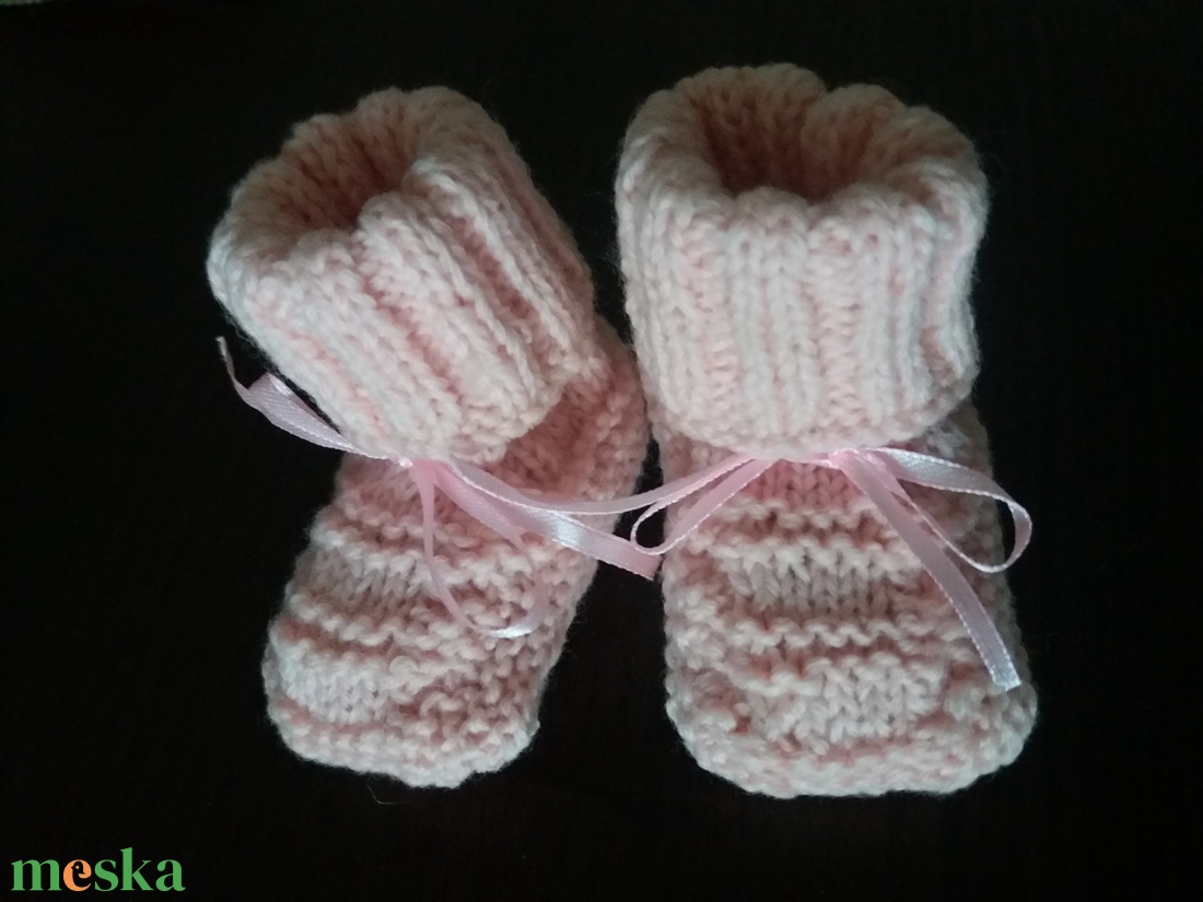 Újszülöttnek baby kispampó roze - ruha & divat - babaruha & gyerekruha - babacipő - Meska.hu Újszülöttnek baby kispampó roze - ruha & divat - babaruha & gyerekruha - babacipő - Meska.hu