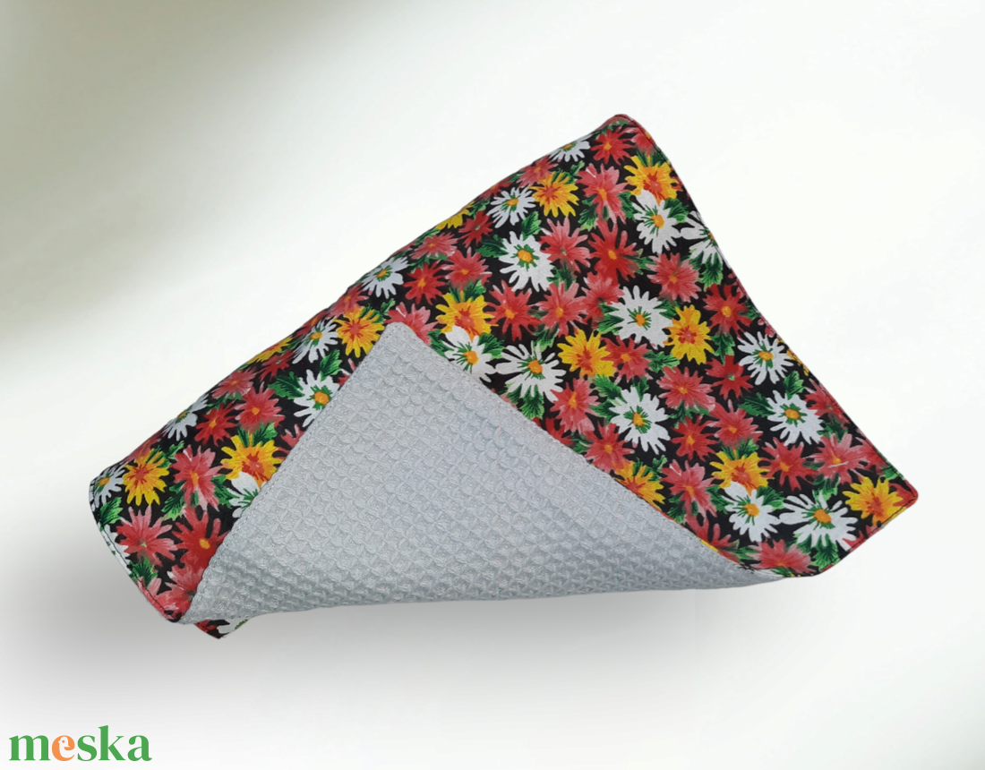 Virágmintás törlőkendők - otthon & életmód - konyhafelszerelés, tálalás - konyhai textil - konyharuha & törlőkendő - Meska.hu Virágmintás törlőkendők - otthon & életmód - konyhafelszerelés, tálalás - konyhai textil - konyharuha & törlőkendő - Meska.hu