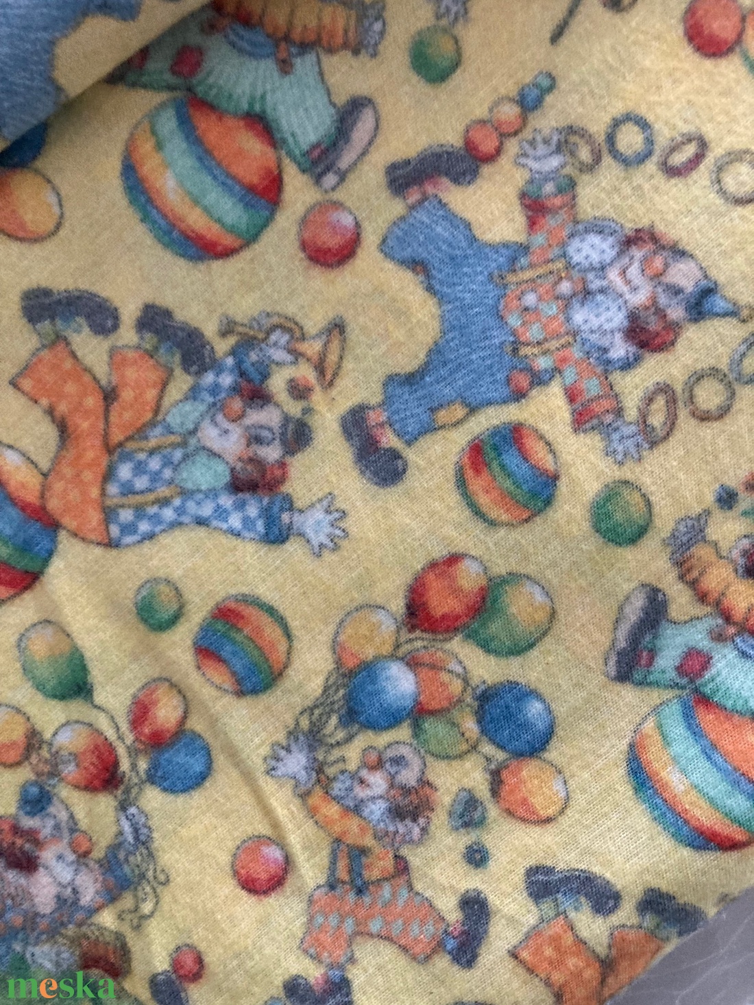 Farsangi jelmez és dekorációs anyag Bohóc - kellékek & szerszámok - méteráru - dekorációs alapanyag - Meska.hu