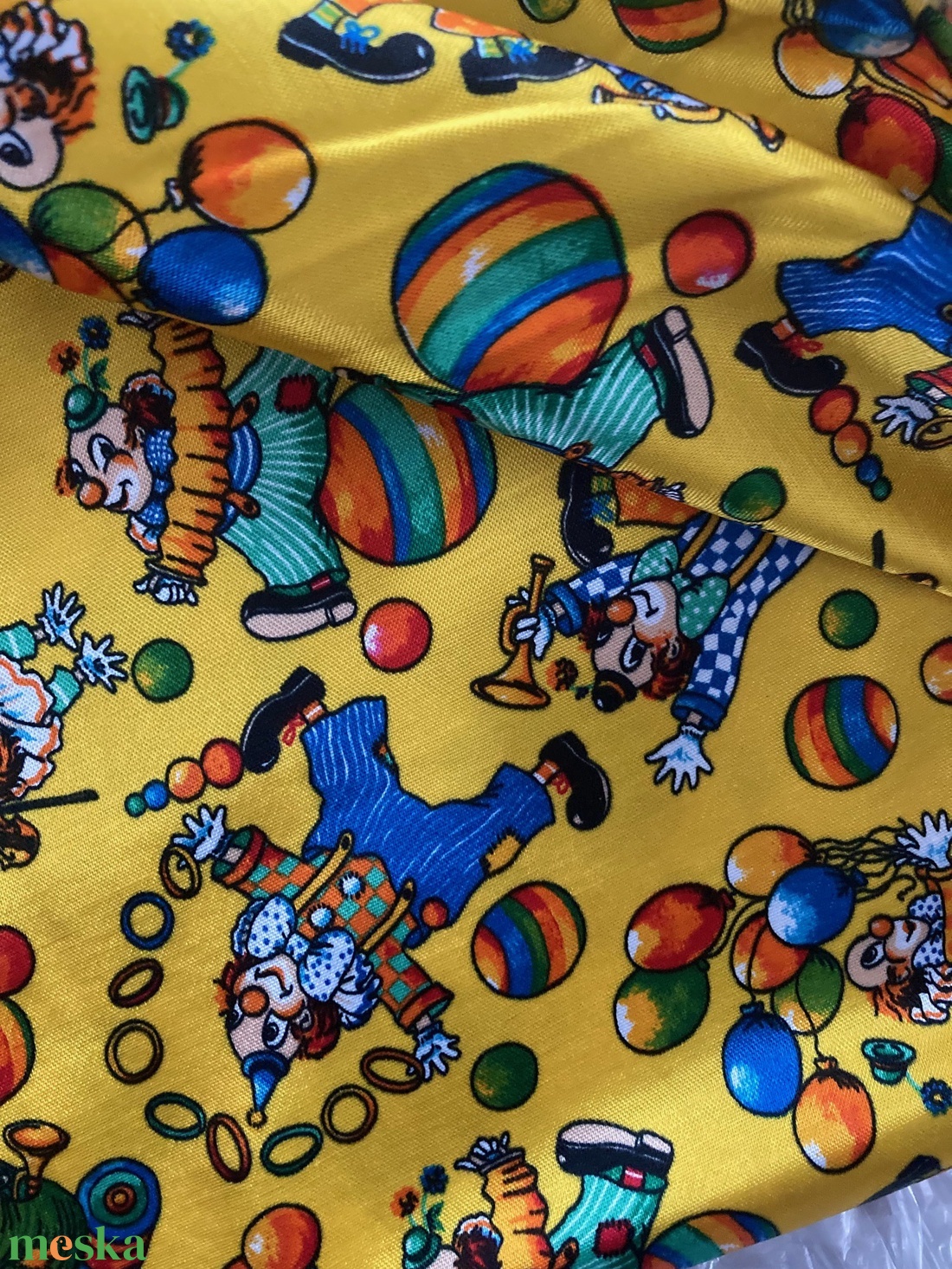 Farsangi jelmez és dekorációs anyag Bohóc - kellékek & szerszámok - méteráru - dekorációs alapanyag - Meska.hu