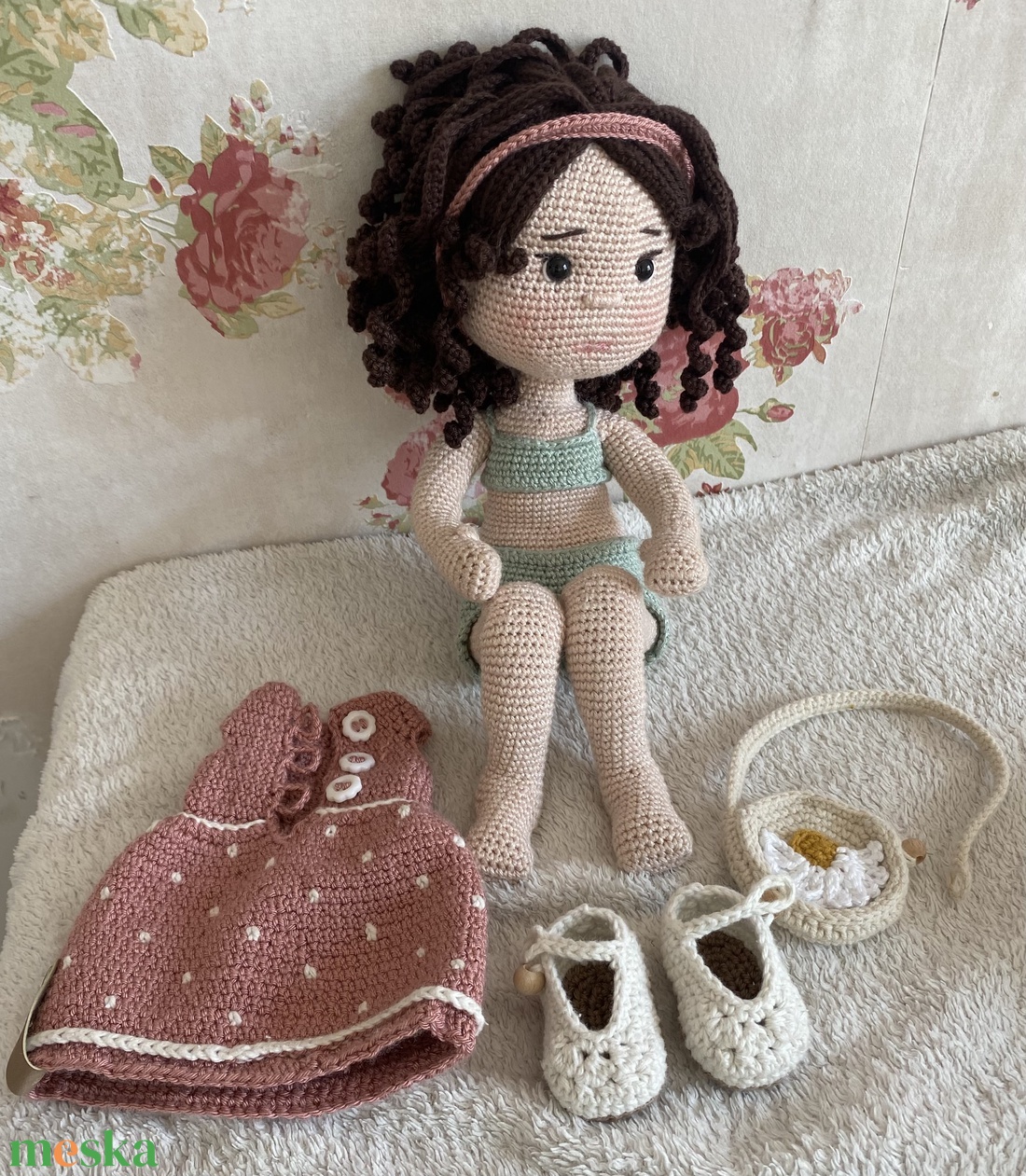 Amigurumi Dina baba - játék & sport - baba & babaház - öltöztethető baba - Meska.hu Amigurumi Dina baba - játék & sport - baba & babaház - öltöztethető baba - Meska.hu