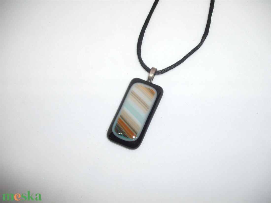 ÜVEGMEDÁL, fekete-csíkozott betéttel - ékszer - nyaklánc - medálos nyaklánc - Meska.hu