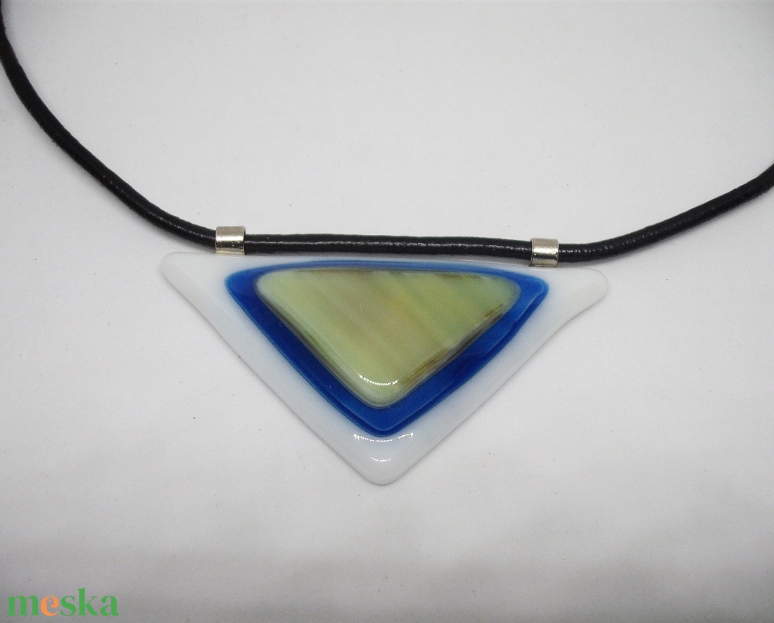 ÜVEGÉKSZER, fehér-kék-világoszöld - ékszer - nyaklánc - medálos nyaklánc - Meska.hu