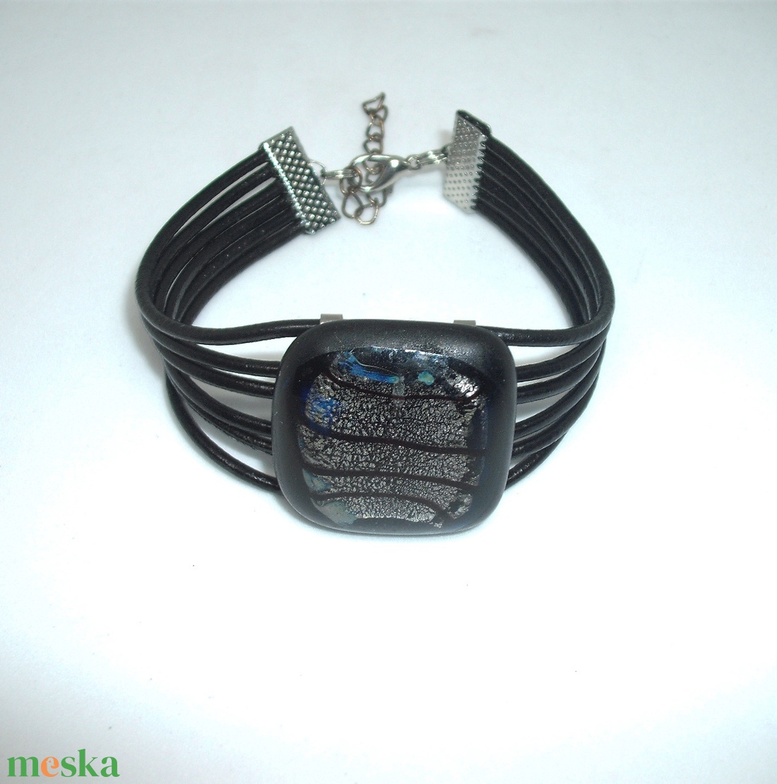 Üveg karkötő - ékszer - karkötő - karkötő medállal - Meska.hu