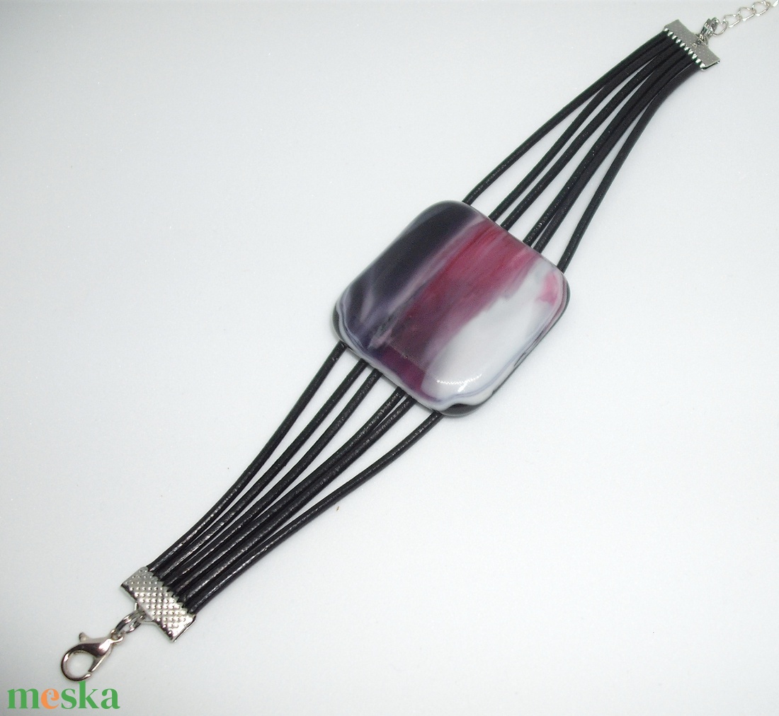 ÜVEG-BŐR KARKÖTŐ - ékszer - karkötő - karkötő medállal - Meska.hu