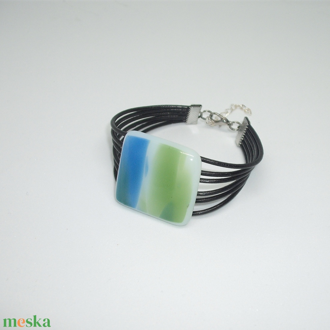 ÜVEG-BŐR KARKÖTŐ - ékszer - karkötő - karkötő medállal - Meska.hu