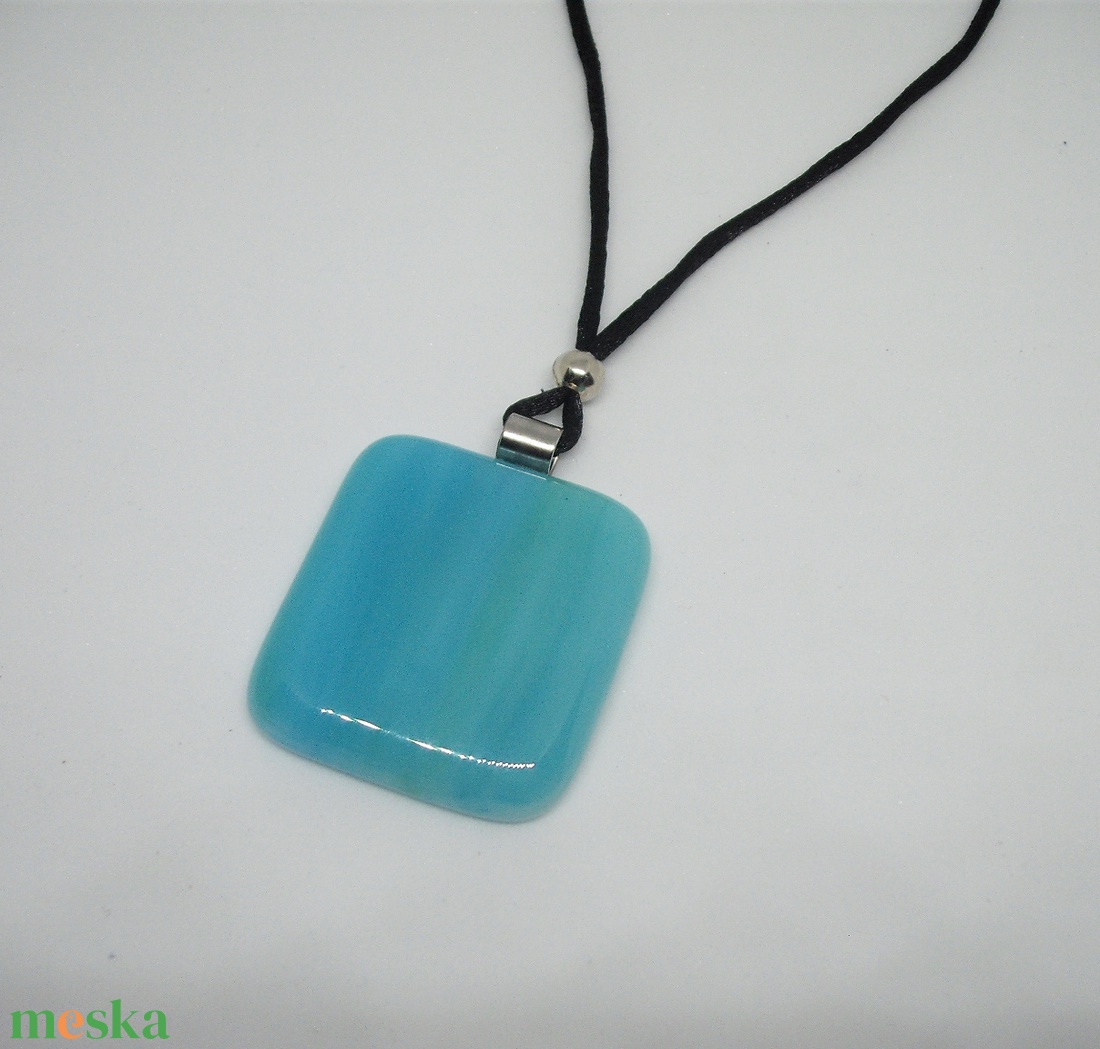 ÜVEGMEDÁL, türkiz8 - ékszer - nyaklánc - medálos nyaklánc - Meska.hu