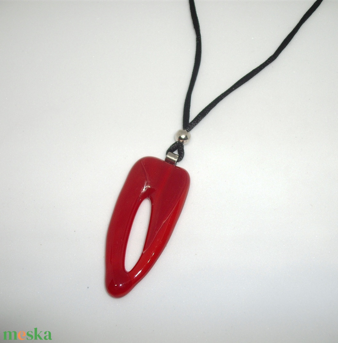 ÜVEG MEDÁL, PIROS - ékszer - nyaklánc - medálos nyaklánc - Meska.hu