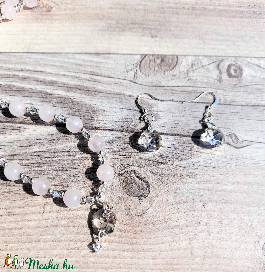 Rózsakvarc - Swarovski gyöngy ékszer szett / féldrága gyöngy nyaklánc és karkötő - ékszer - ékszerszett - Meska.hu Rózsakvarc - Swarovski gyöngy ékszer szett / féldrága gyöngy nyaklánc és karkötő - ékszer - ékszerszett - Meska.hu