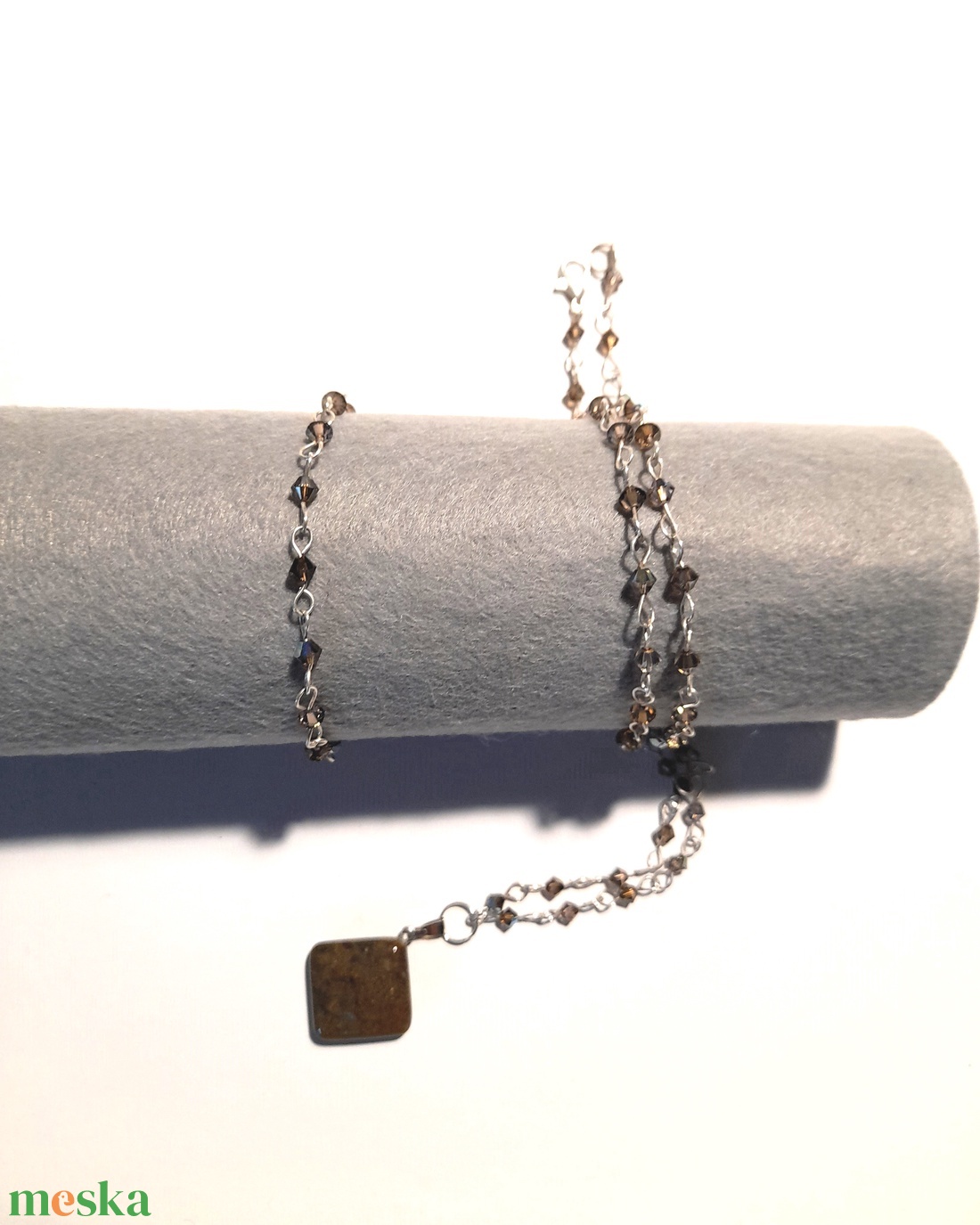 Karkötő-nyaklánc szett, Swarovski gyöngyökkel és ásványmedállal - ékszer - ékszerszett - Meska.hu