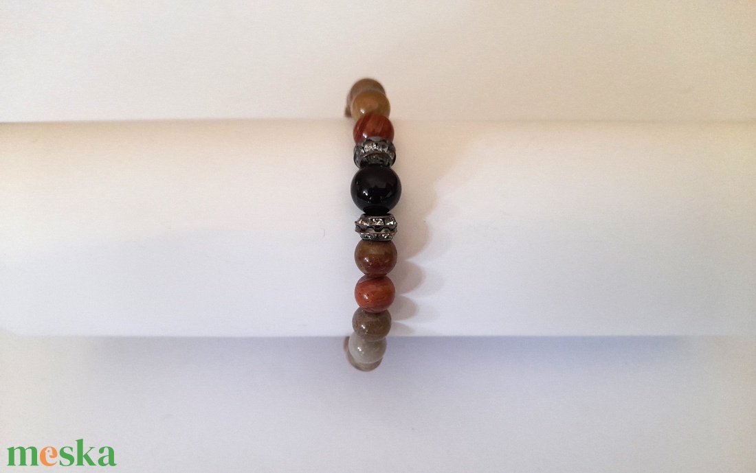 Óceán Jáspis ásvány karkötő / Jáspis ásványkarkötő Onix gyönggyel - ékszer - karkötő - gyöngyös karkötő - Meska.hu