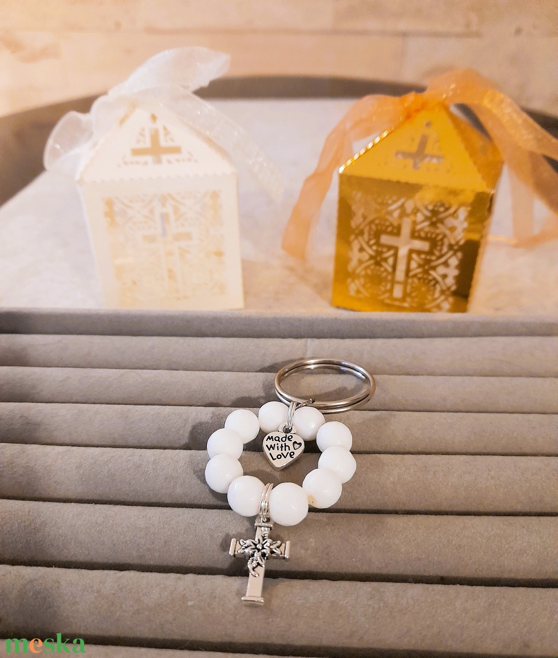 Egy tizedes rózsafüzér vagy kulcstartó - fehér Jade - otthon & életmód - vallás - lánc & füzér - Meska.hu