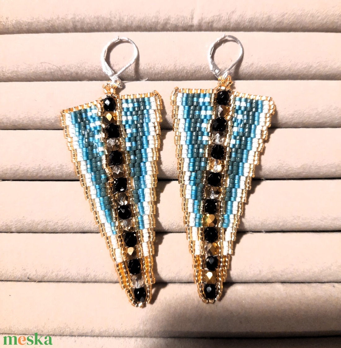 Heliks - peyot / gyöngyfűzött fülbevaló - ékszer - fülbevaló - lógó csepp fülbevaló - Meska.hu