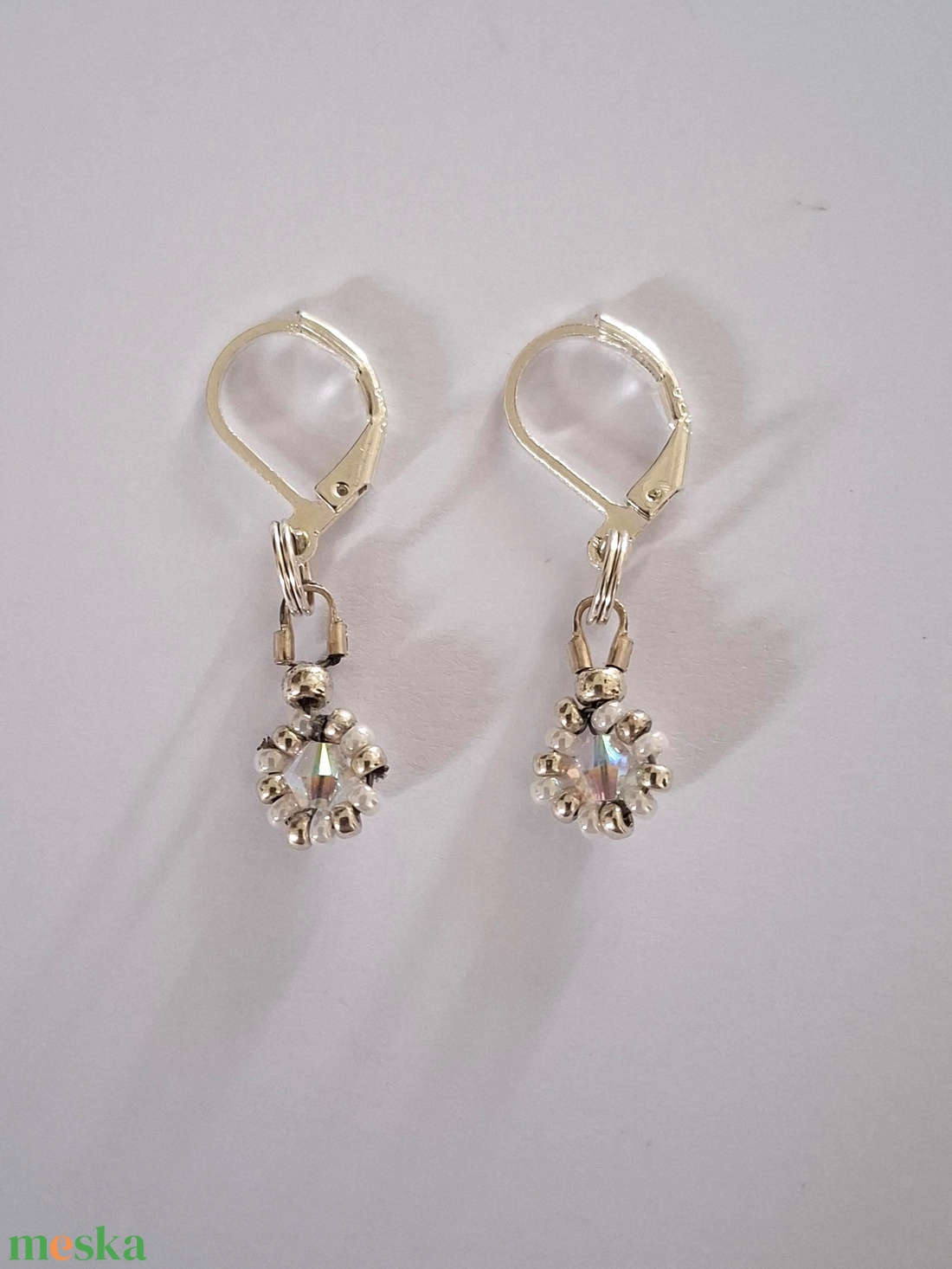 Gyöngyfűzött virág szett - swarovski gyöngyökkel - ékszer - karkötő - gyöngyös karkötő - Meska.hu