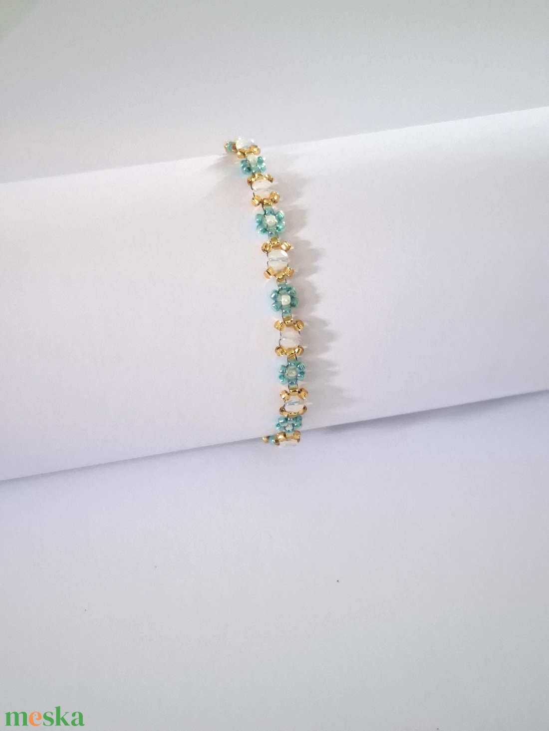 Bohó virág karkötő - ékszer - karkötő - gyöngyös karkötő - Meska.hu