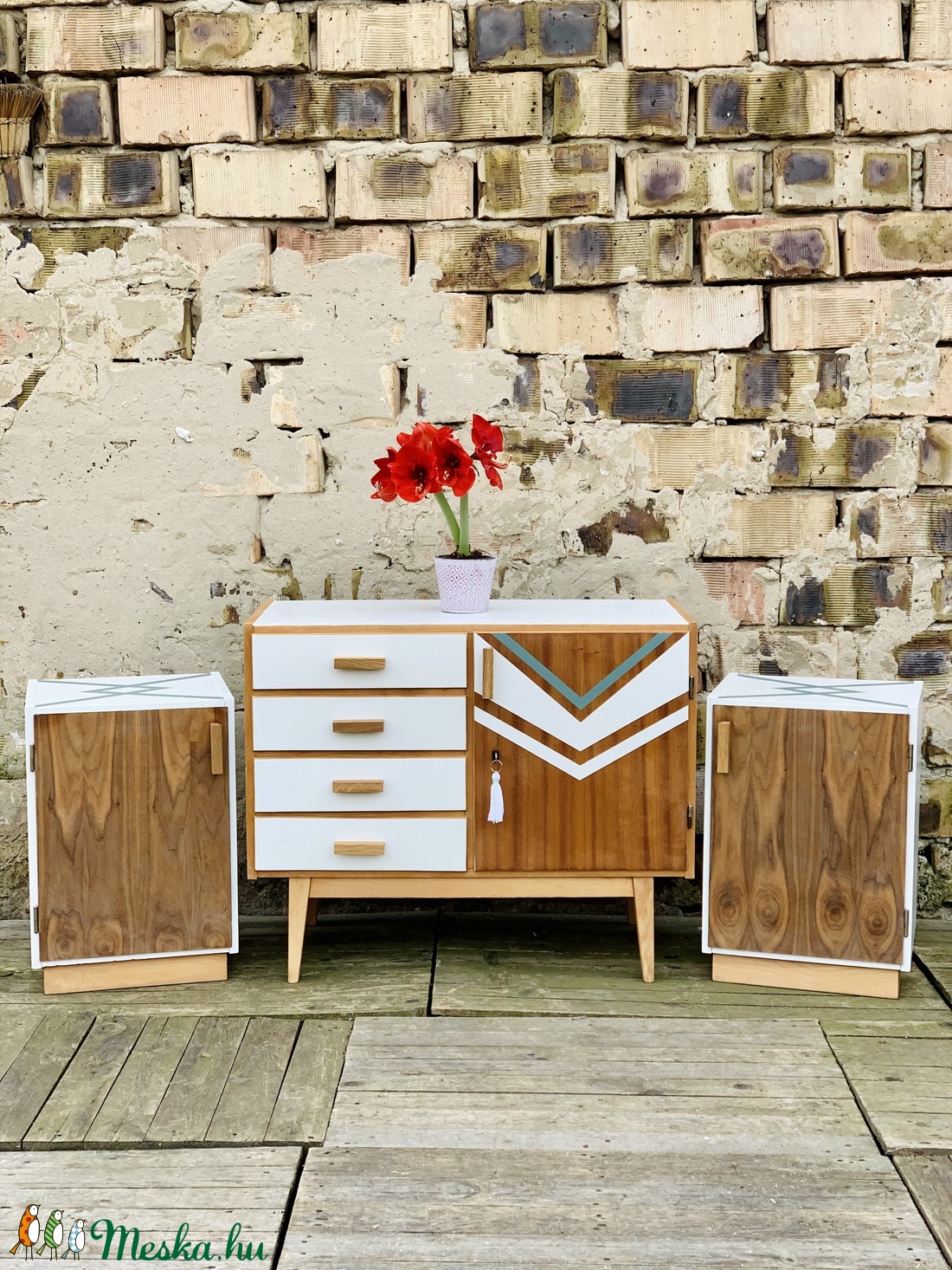 Retró szekrény, komód, Tv állvány - otthon & életmód - bútor - komód - Meska.hu