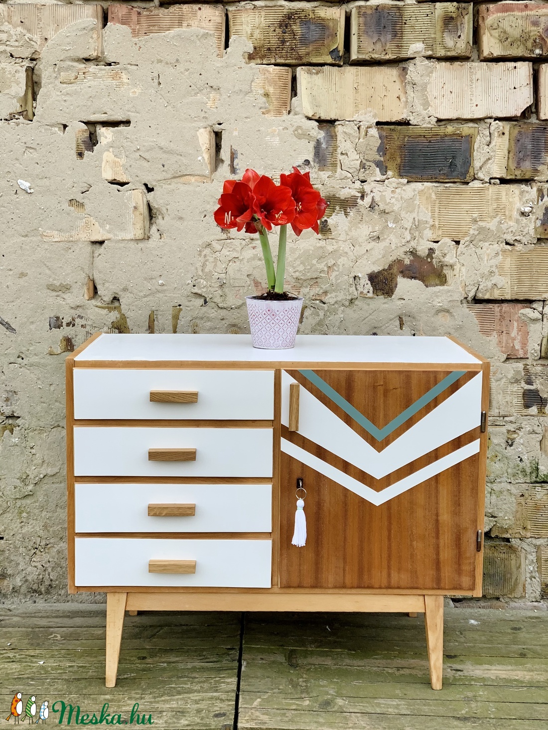 Retró szekrény, komód, Tv állvány - otthon & életmód - bútor - komód - Meska.hu